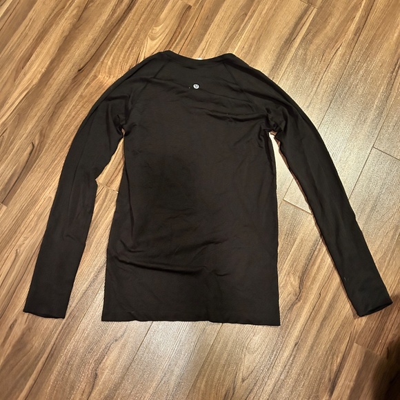 Lululemon swiftly tech 2.0 long sleeve - size 8 - Picture 2 of 6